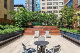 301 W 53rd St, New York City, NY 10019 - Photo 19