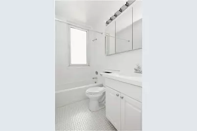 230 W 55th Street #4B, New York, NY 10019 - Photo 5