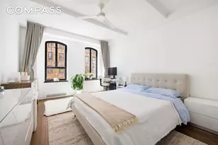 201 W 16th St, New York City, NY 10011 - Photo 3