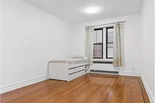 2515 Glenwood Rd, New York City, NY 11210 - Photo 3