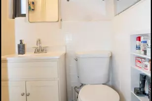 431 W 54th St, New York, NY 10019 - Photo 11