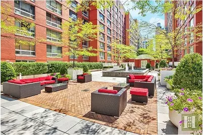 555 W 23rd Street #S11M, New York City, NY 10011 - Photo 15