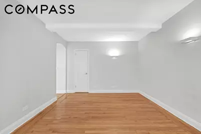 333 E 43rd Street #705, New York, NY 10017 - Photo 5