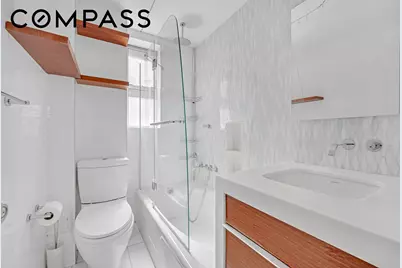 333 E 43rd Street #705, New York, NY 10017 - Photo 9