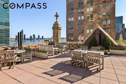 333 E 43rd Street #705, New York, NY 10017 - Photo 15