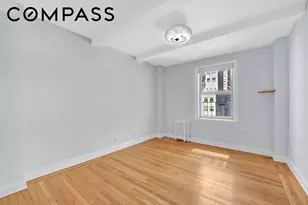 333 E 43rd St, New York City, NY 10017 - Photo 5