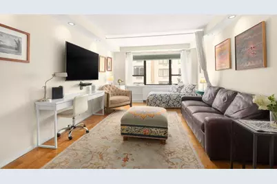 210 E 47th Street #9J, New York City, NY 10017 - Photo 1