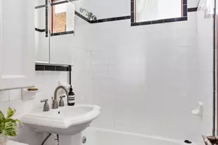 327 W 85th St, New York City, NY 10024 - Photo 7