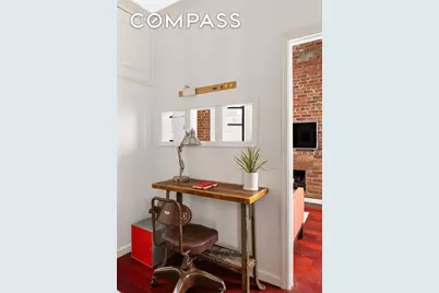 327 W 85th Street #5D, New York, NY 10024 - Photo 3