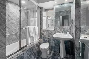 150 E 61st St, New York City, NY 10065 - Photo 9