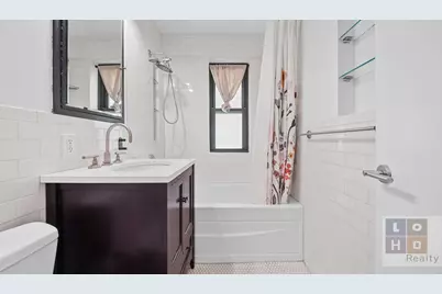 210 E Broadway #H307, New York, NY 10002 - Photo 17