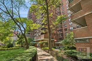 210 E Broadway, New York City, NY 10002 - Photo 19