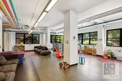 210 E Broadway #H307, New York, NY 10002 - Photo 23