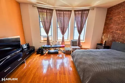 521 W 162nd Street, New York City, NY 10032 - Photo 9