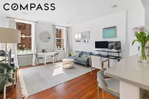 21 Monroe Pl, New York City, NY 11201 - Photo 1
