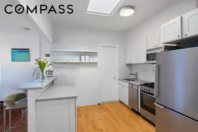 21 Monroe Place #5F, New York City, NY 11201 - Photo 3