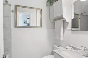 21 Monroe Pl, New York City, NY 11201 - Photo 7