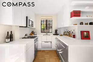 324 E 41st St, New York City, NY 10017 - Photo 11