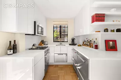 324 E 41st Street #1103C, New York City, NY 10017 - Photo 7