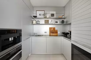 160 Leroy St, New York City, NY 10014 - Photo 5