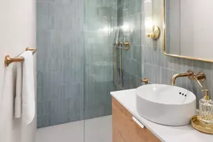 38 3rd Pl, New York City, NY 11231 - Photo 9