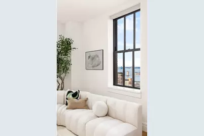 100 Barclay Street #22B, New York City, NY 10007 - Photo 3