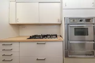 25 E 69th St, New York City, NY 10021 - Photo 13