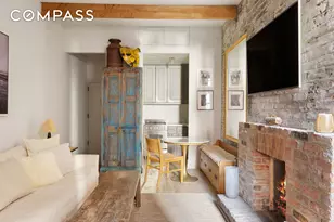 221 W 21st St, New York City, NY 10011 - Photo 3