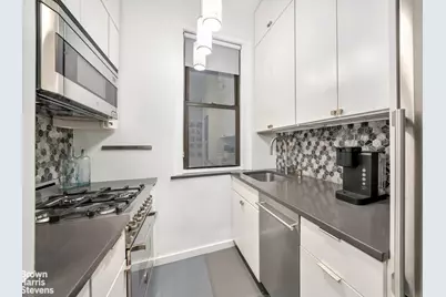 205 W 54th Street #7G, New York, NY 10019 - Photo 5