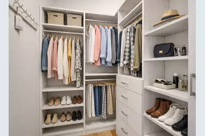 100 United Nations Plaza #24A, New York, NY 10017 - Photo 13