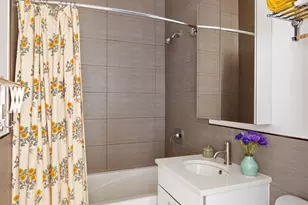 309 E Houston St, New York, NY 10002 - Photo 9