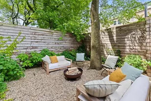 4 Downing St, New York City, NY 11238 - Photo 11