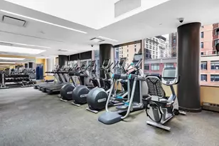 101 W 24th St, New York City, NY 10011 - Photo 9