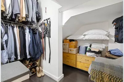 108 E 66th Street #1C, New York, NY 10065 - Photo 9