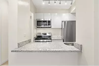 250 E 40th Street #3C, New York, NY 10016 - Photo 3