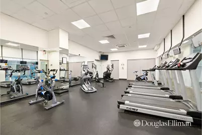 250 E 40th Street #3C, New York City, NY 10016 - Photo 7