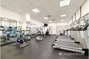 250 E 40th St, New York City, NY 10016 - Photo 7