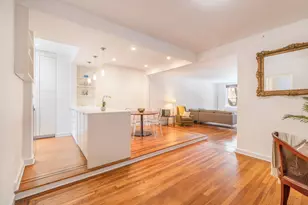 310 W 55th St, New York City, NY 10019 - Photo 1