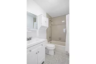 153 E 87th St, New York City, NY 10128 - Photo 7
