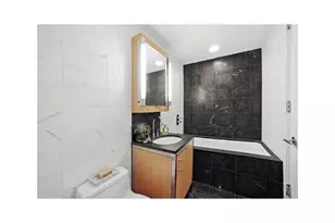 100 W 58th St, New York City, NY 10019 - Photo 7