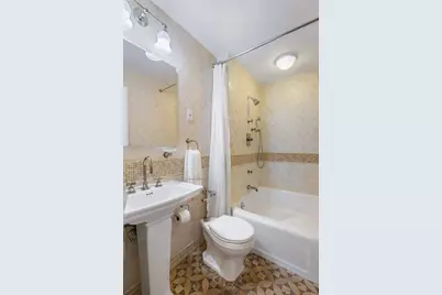 30 E 37th Street #11C, New York City, NY 10016 - Photo 9