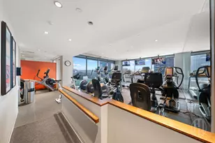 300 E 40th St, New York City, NY 10016 - Photo 13