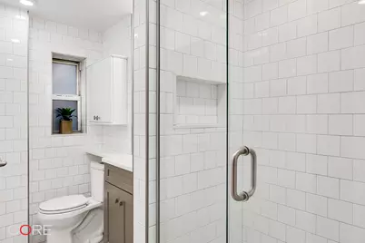 321 E 43rd Street #109, New York City, NY 10017 - Photo 5