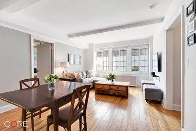 321 E 43rd Street #109, New York City, NY 10017 - Photo 1