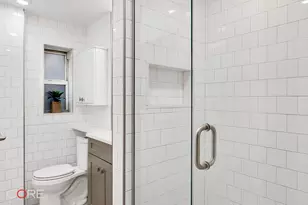 321 E 43rd St, New York City, NY 10017 - Photo 5