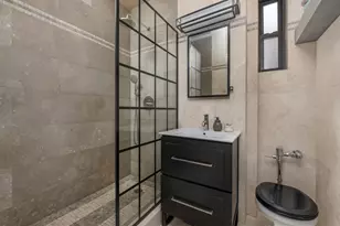 349 E 49th St, New York City, NY 10017 - Photo 7
