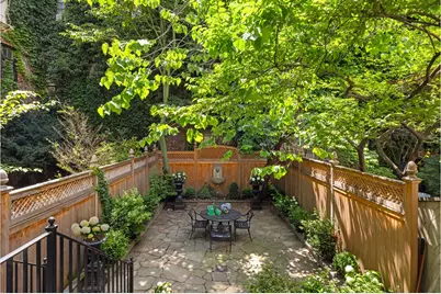 67 Bedford Street, New York City, NY 10014 - Photo 5