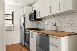 113 1/2 W 15th St, New York City, NY 10011 - Photo 3