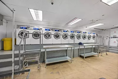 325 W 45th Street #403, New York, NY 10036 - Photo 7