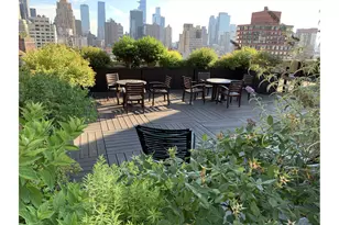 353 W 56th St, New York City, NY 10019 - Photo 7